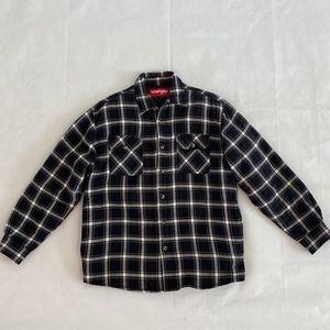 Wrangler insulated shirt men size M plaid